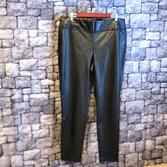 NWOT INC International Concepts Faux Leather Pants Size 18 Skinny Leg - Picture 1 of 3